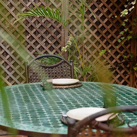 Ground Floor Holiday Apartment With Terrace And Pool In Puerto Banus, Marbella Esterno foto