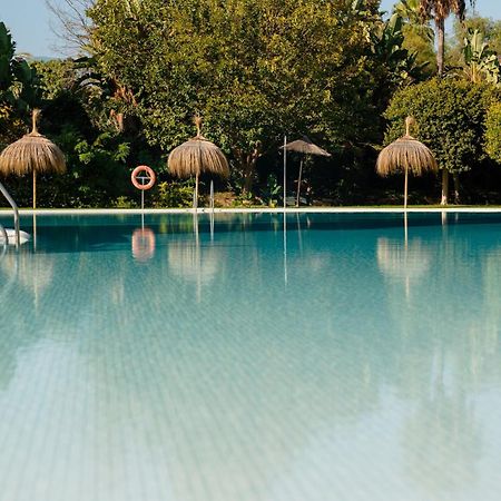 Ground Floor Holiday Apartment With Terrace And Pool In Puerto Banus, Marbella Esterno foto