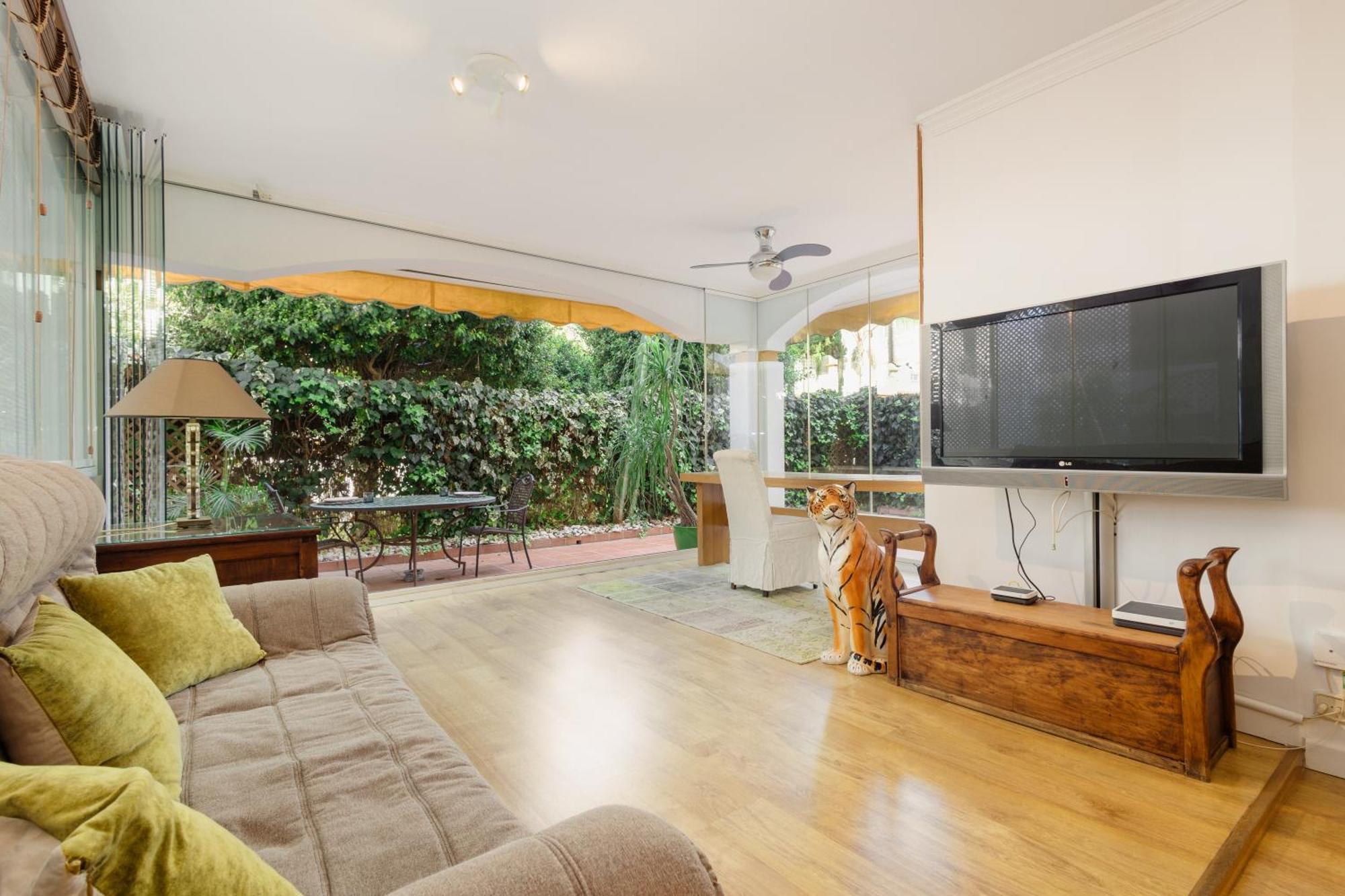 Ground Floor Holiday Apartment With Terrace And Pool In Puerto Banus, Marbella Esterno foto